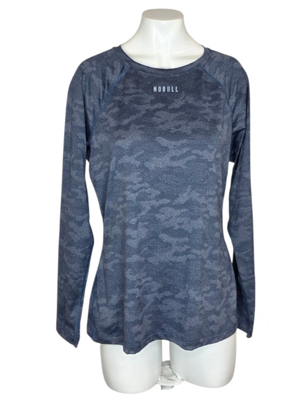 NOBULL Women's Long Sleeve Crew Neck Active Shirt, Blue Camo, Size M